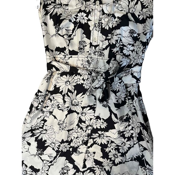 Banana Republic Black/White floral Short Sleeve Dress Sz 2 100% Silk Classic - Picture 5 of 8